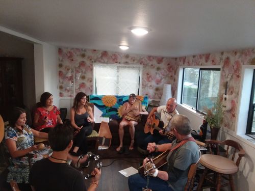 Customer photo review of Compression Elbow Sleeve (1 Pair)