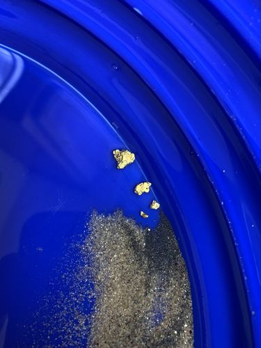Customer photo review of *BOGO* Jackpot '$2K NUGGET RUSH' Gold Paydirt - *1 in 50 Bags Contains a Nugget Valued $2,000* - Jackpot Paydirt