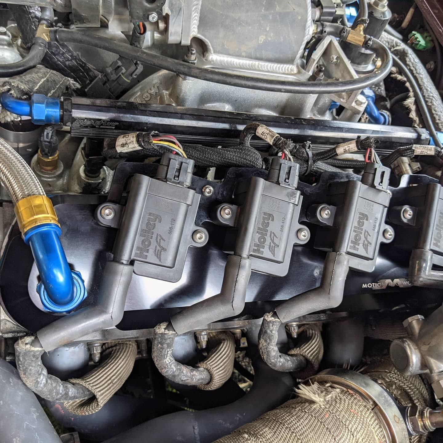 Customer photo review of Smart Coil IGN1A Coil Bracket Mounting kit for Motion Billet Valve Covers 10-12009