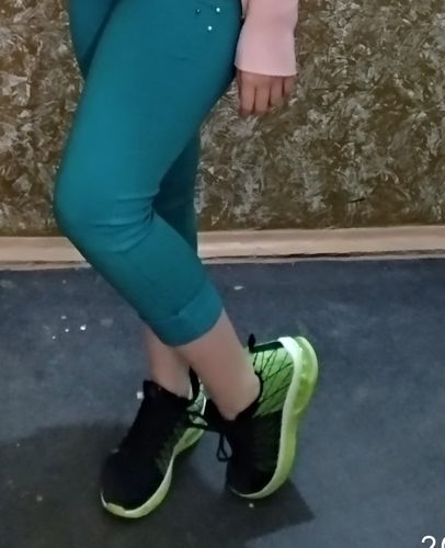 Customer photo review of Fashion Breathable Couple Running Shoes