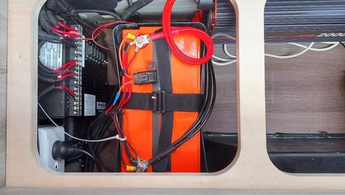 Customer photo review of iTECH120X 12V 120Ah Lithium Ion Battery LiFePO4 Deep Cycle Camping RV Solar