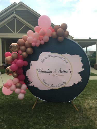 Customer photo review of White Backdrop Circle White Birthday Banner Baby Shower Decoration