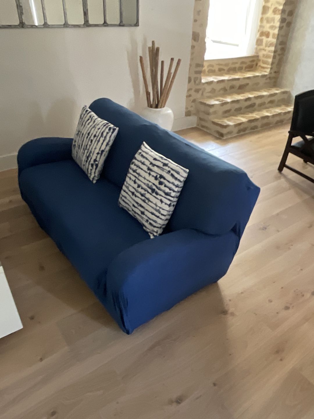 Customer photo review of Bleu - Housses Extensibles de Fauteuil et Canapé - La Maison des Housses