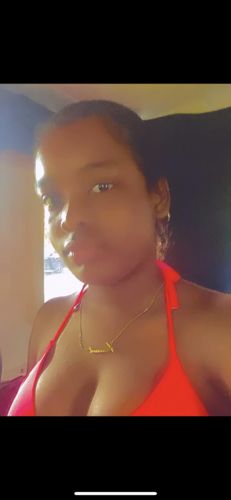 Customer photo review of Amor Name Necklace