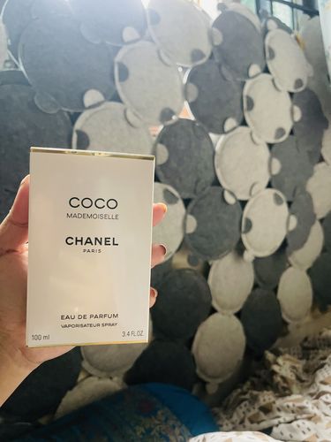 Customer photo review of Chanel Coco Mademoiselle Eau De Perfume 100ml
