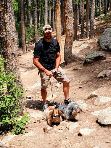 Customer photo review of MEN'S SHORT SLEEVE MERINO TECH TEE