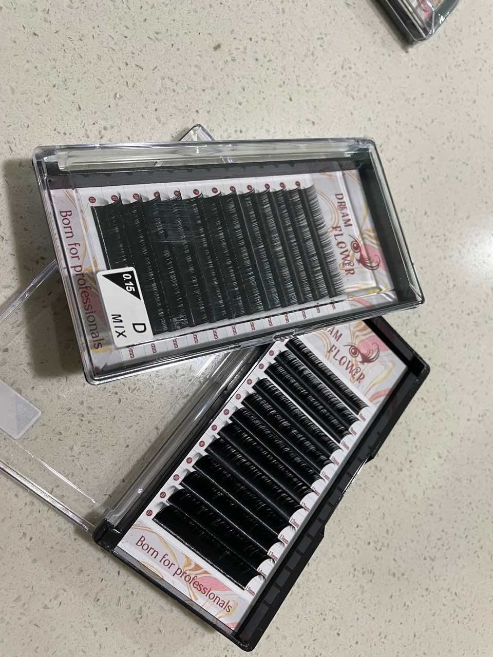 Customer photo review of Classic Eyelash Extension 0.15mm