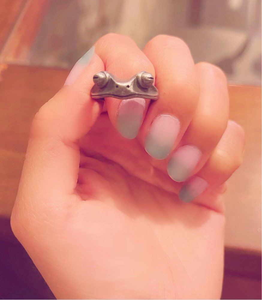 Customer photo review of Silver Frog Ring