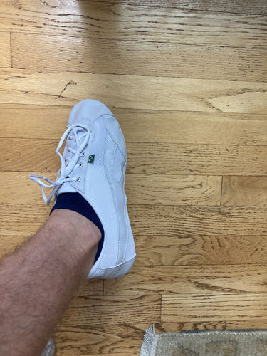 Customer photo review of Slim Dança Sneakers - White
