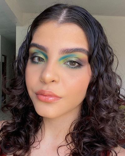 Customer photo review of Icoloured® HD Green Colored Contact Lenses