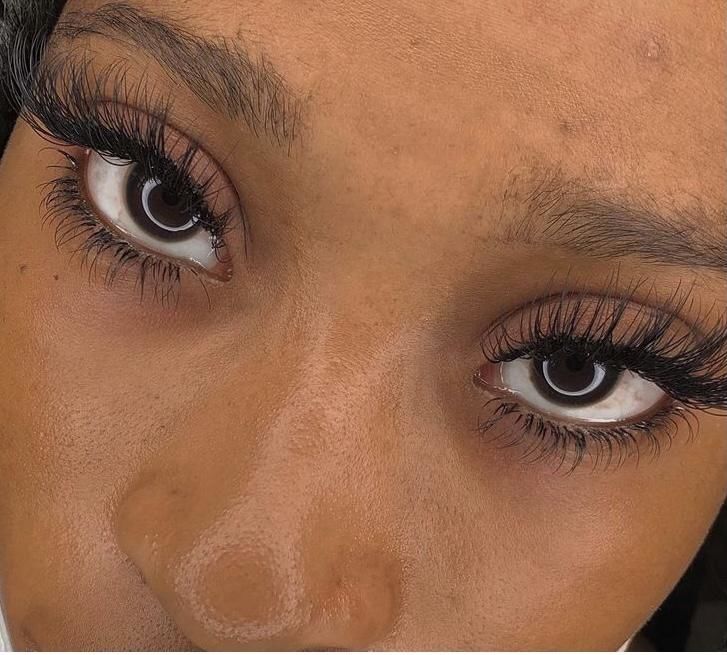 Customer photo review of Classic Eyelash Extension 0.15mm