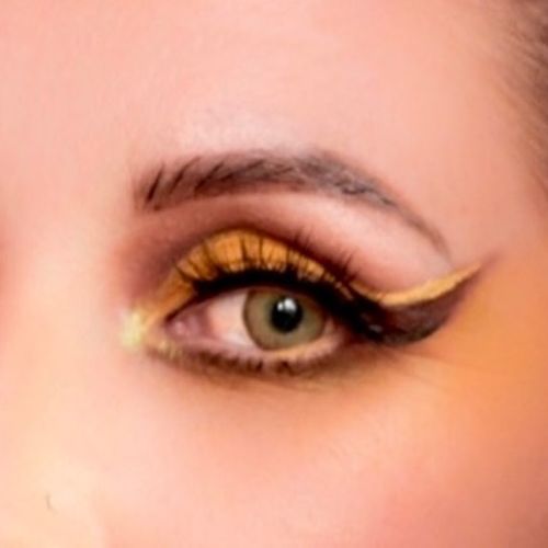 Customer photo review of Icoloured® Egypt Brown Colored Contact Lenses