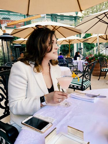 Customer photo review of Kelly floating pearl necklace (MADE TO ORDER)