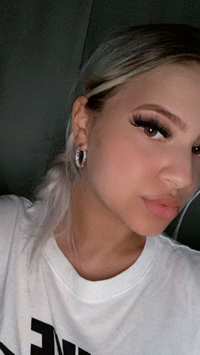 Customer photo review of Icey Ohrringe
