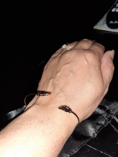 Customer photo review of Bracelet Jonc Hazel - Feuilles Plaqué Or