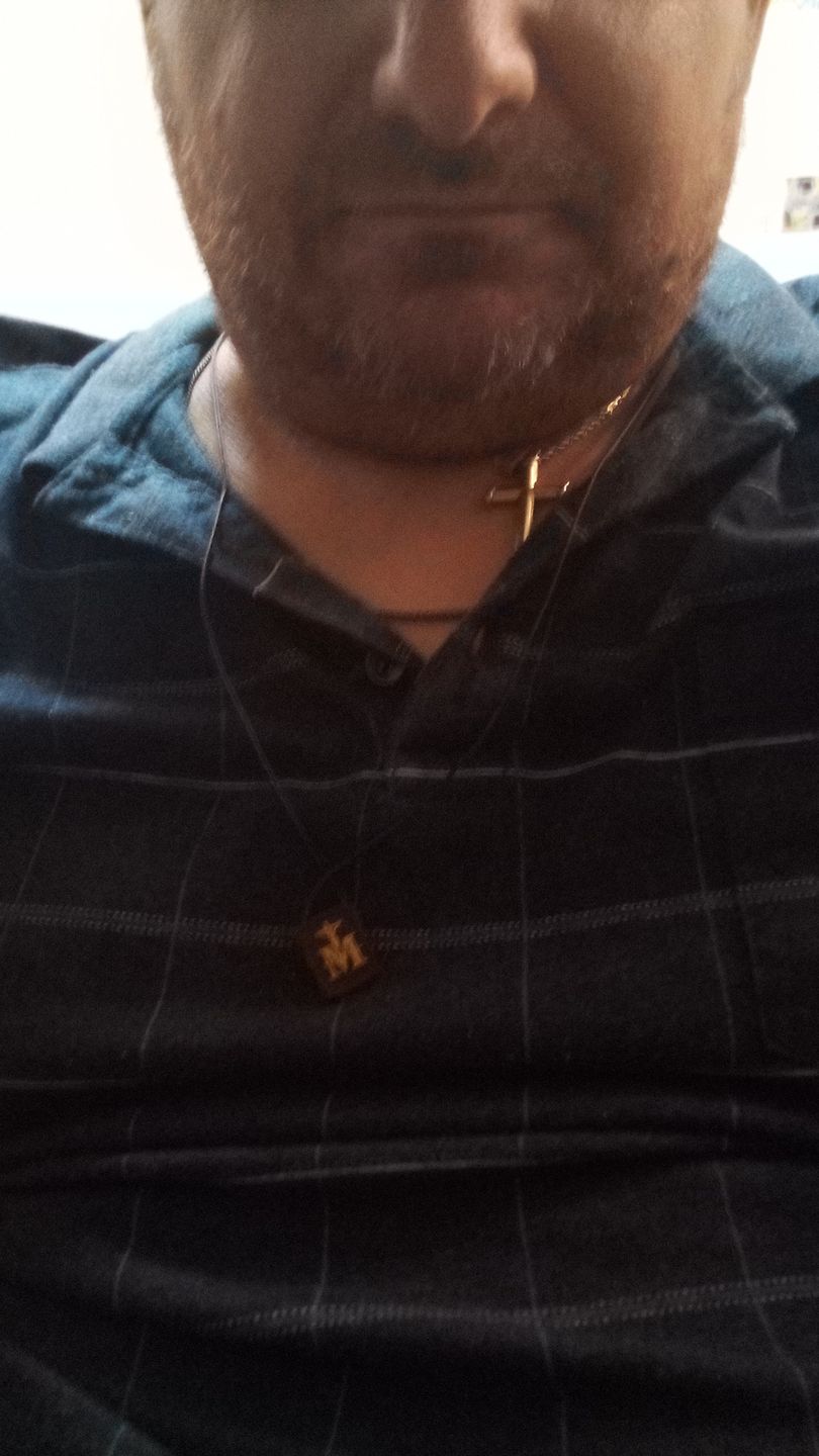 Customer photo review of Premium Brown Scapular, Brown & Gold (Mini)