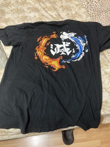Customer photo review of Tanjiro Black Tee