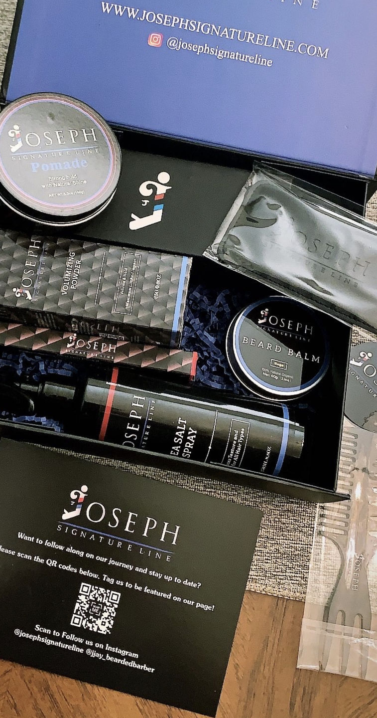 Customer photo review of Build Your Signature Box