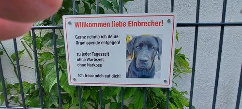 Customer photo review of Personalisierbares -Foto- Schild "Einbrecher"