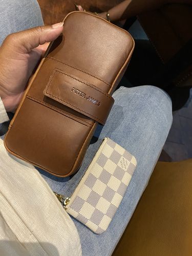 Customer photo review of Vantage Core Collection Cigar Case