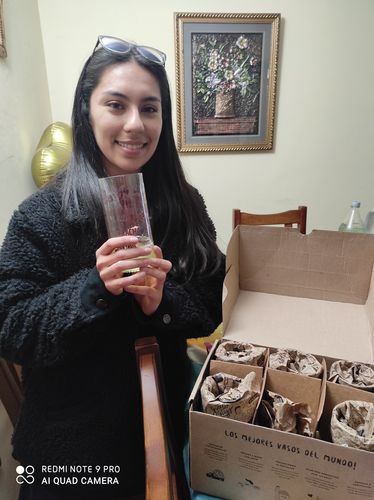 Customer photo review of Vaso Feminista Girl Power Juego de 6 Vasos