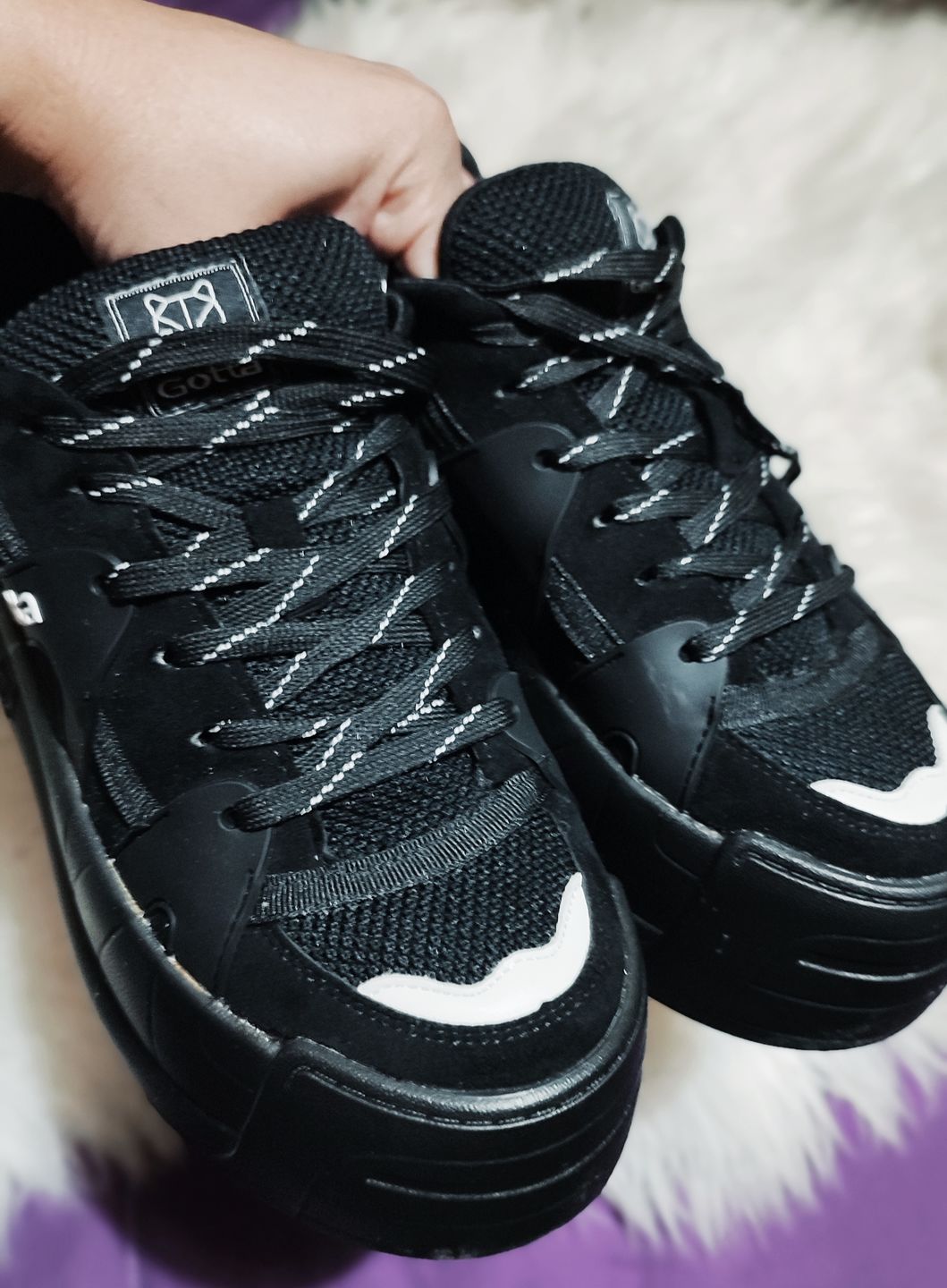 Customer photo review of ZAPATILLA NEGRA C7324