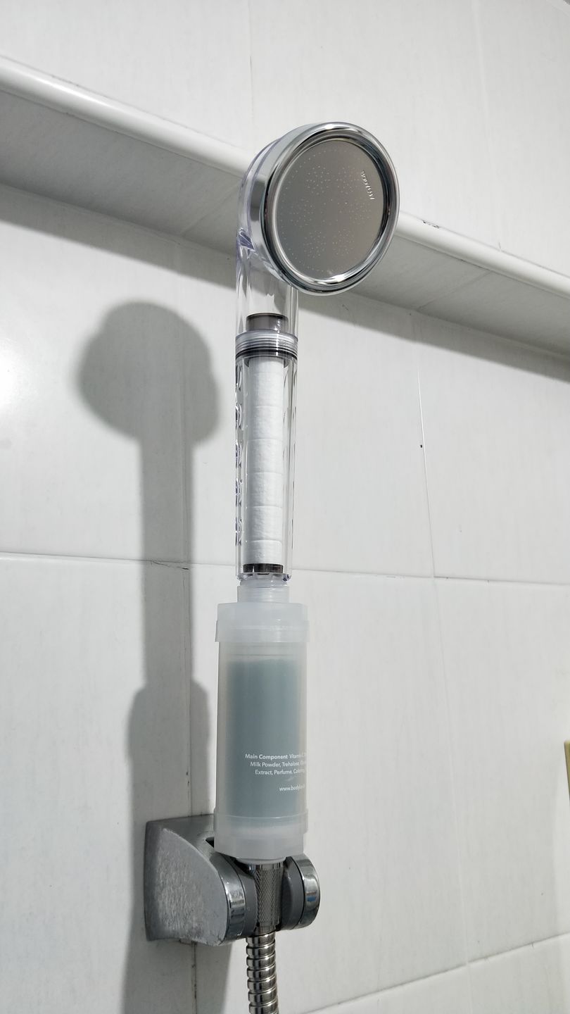 Customer photo review of Bodyluv Vita Puresome Shower Head (compatible with vita pure filter)