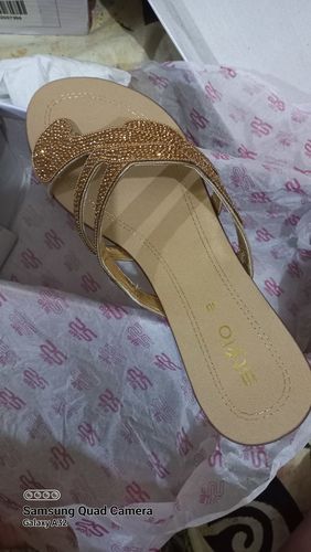 Customer photo review of Golden Color Fancy Chappal FN0123