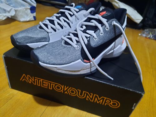 Customer photo review of Zoom Freak 2