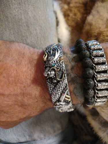 Customer photo review of Qiuniu Dragon Silver Bracelet