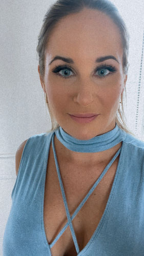 Customer photo review of Cherry Ocean Prescription Contact Lenses