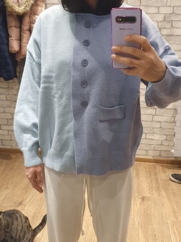 Customer photo review of Karleedress Color Block Lantern Sleeve Button Down Cardigan