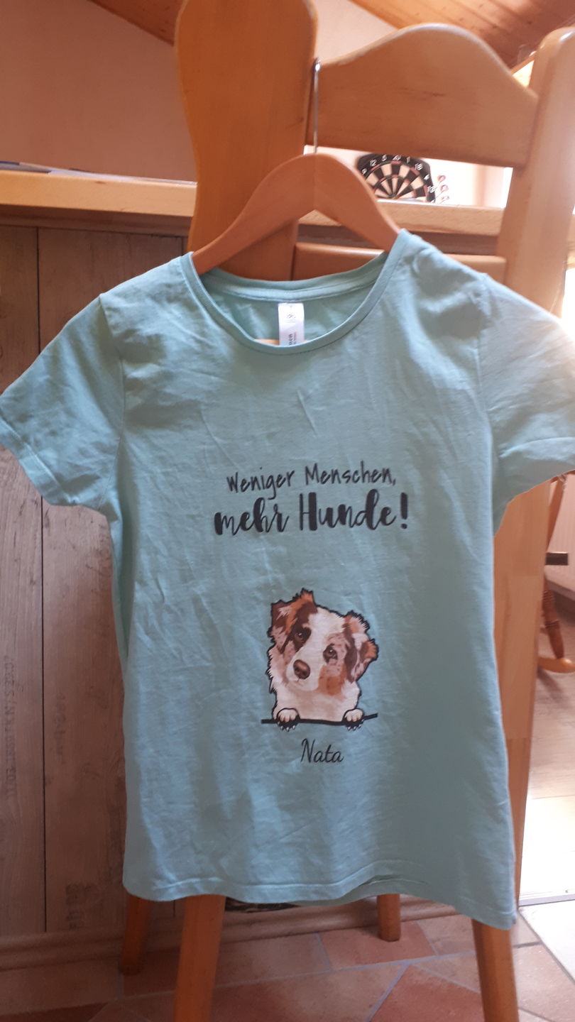 Customer photo review of Haustiereltern - Individuelles T-Shirt