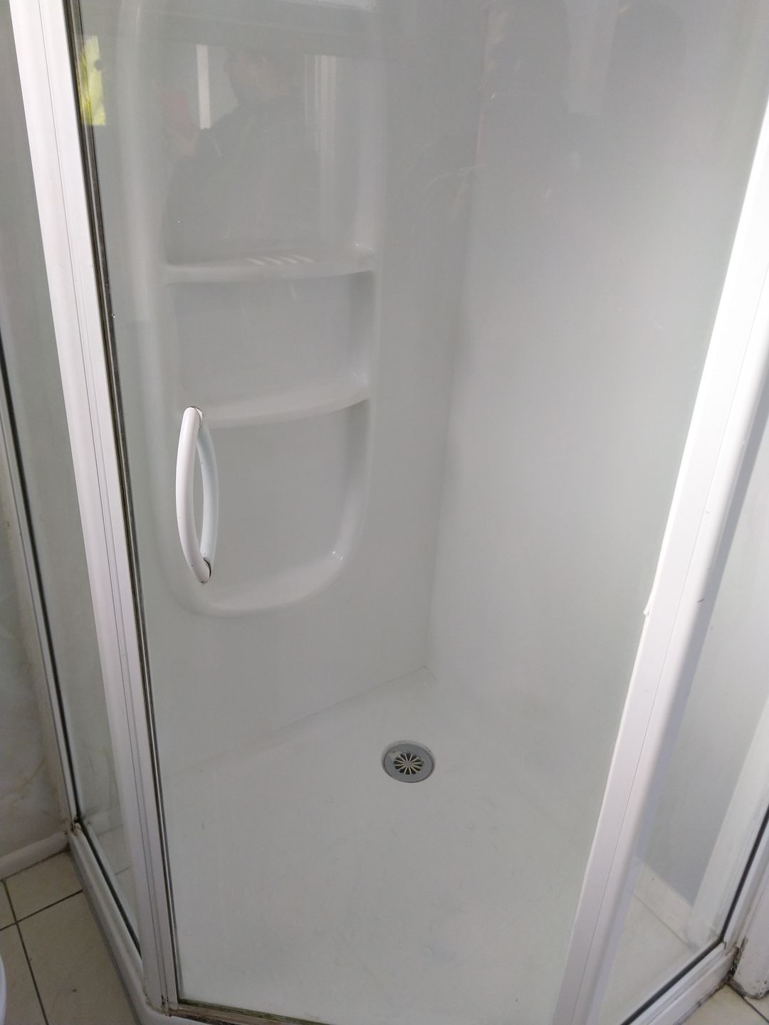 Customer photo review of Bar Keepers Friend 5 Piece Spring Cleaning Kit