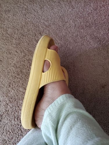 Judith S. review of Cloud Slides image 1 out of 1