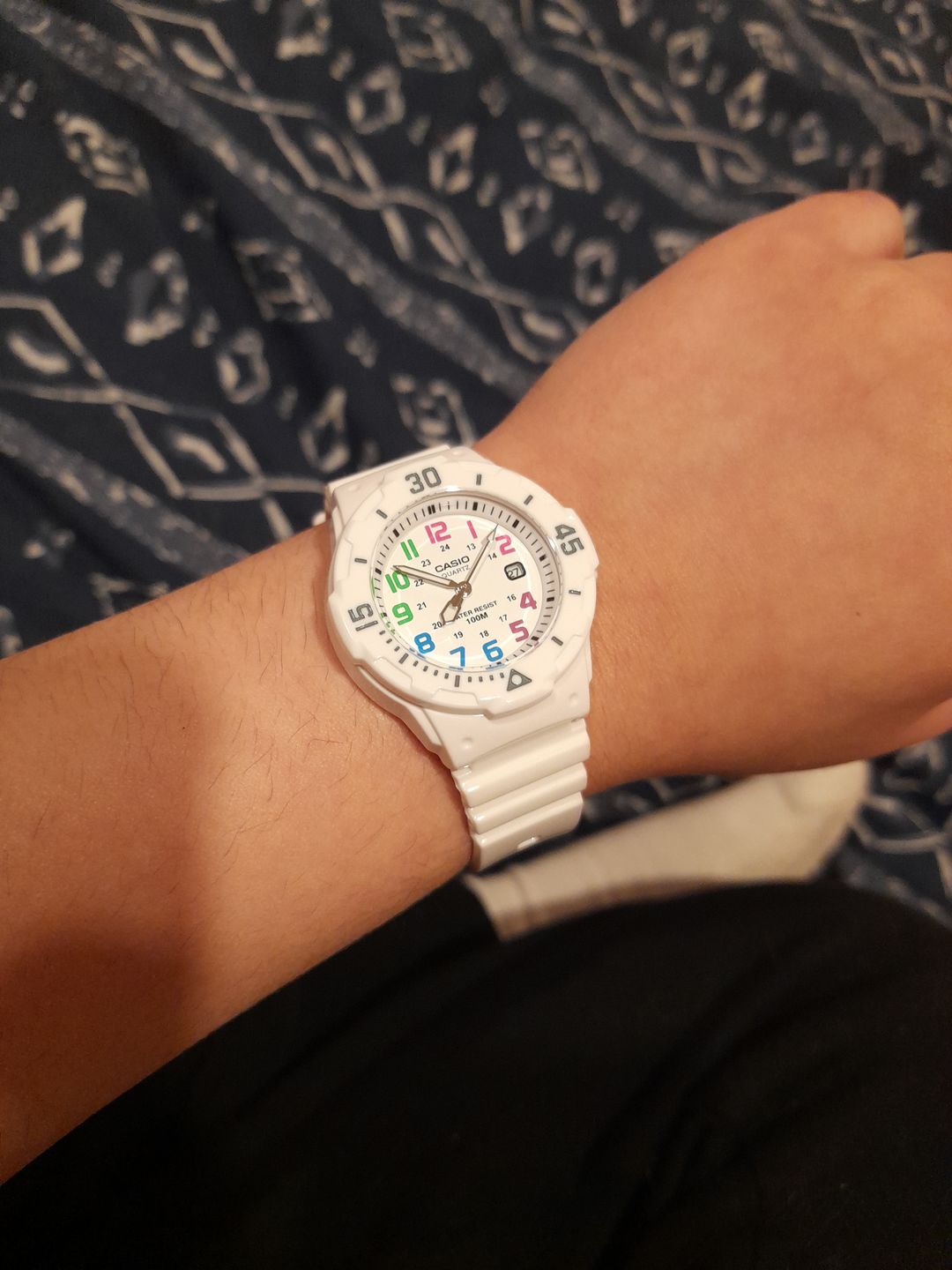 Customer photo review of Reloj Casio Análogo LRW-200H-7BVDF Blanco Mini Buceo