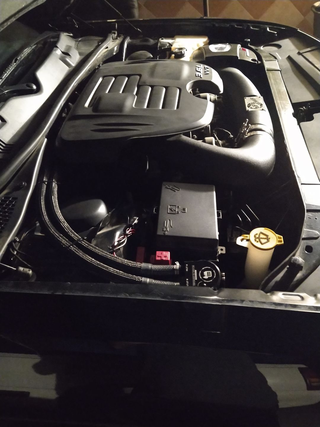 Customer photo review of NON SUPERCHARGED Charger/Challenger/300 - Air/Oil Separator Catch Can
