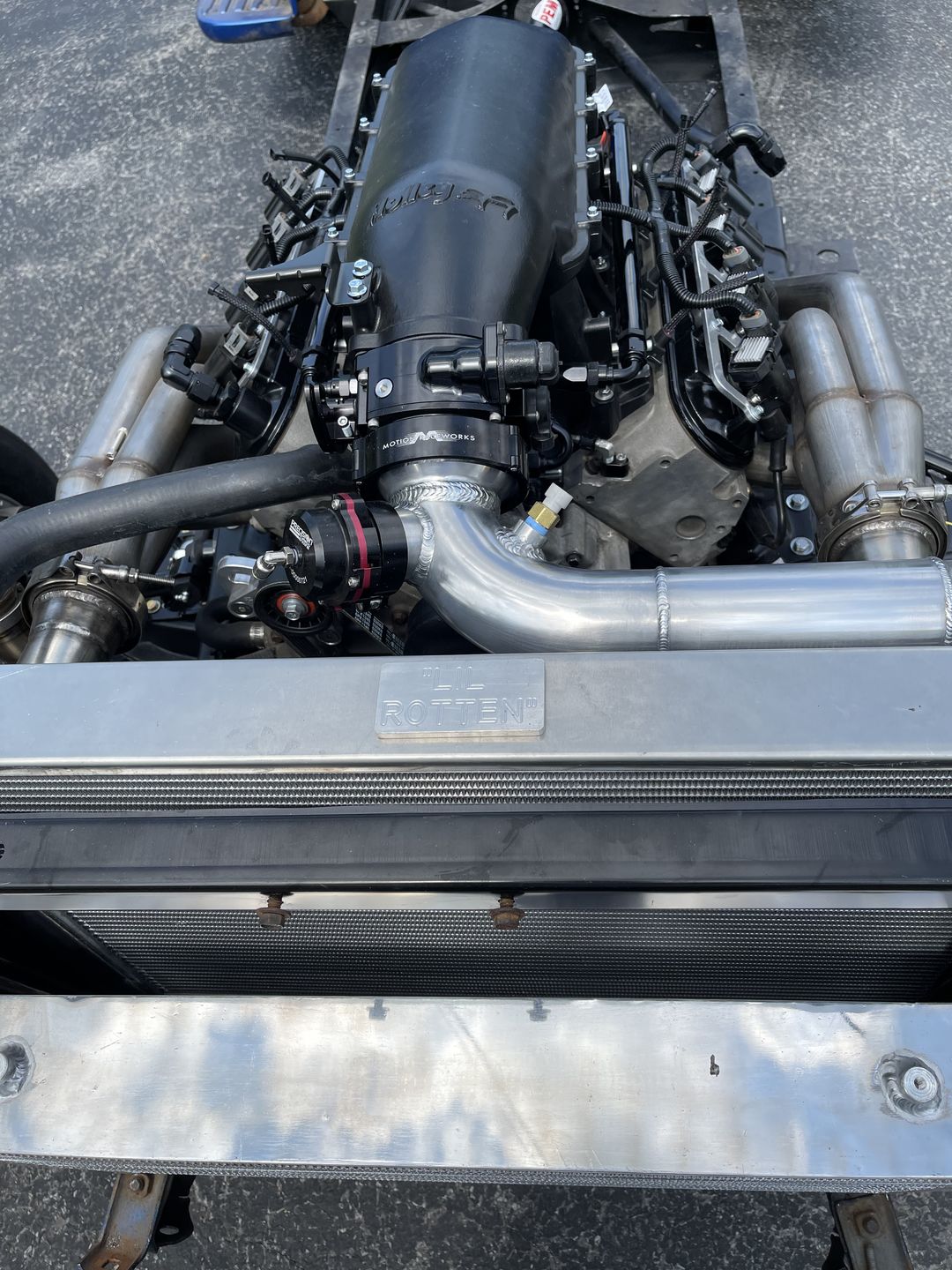 Customer photo review of LS1 Vacuum/Boost Billet Aluminum Distribution Block w/ Holley Hi-Ram Bracket