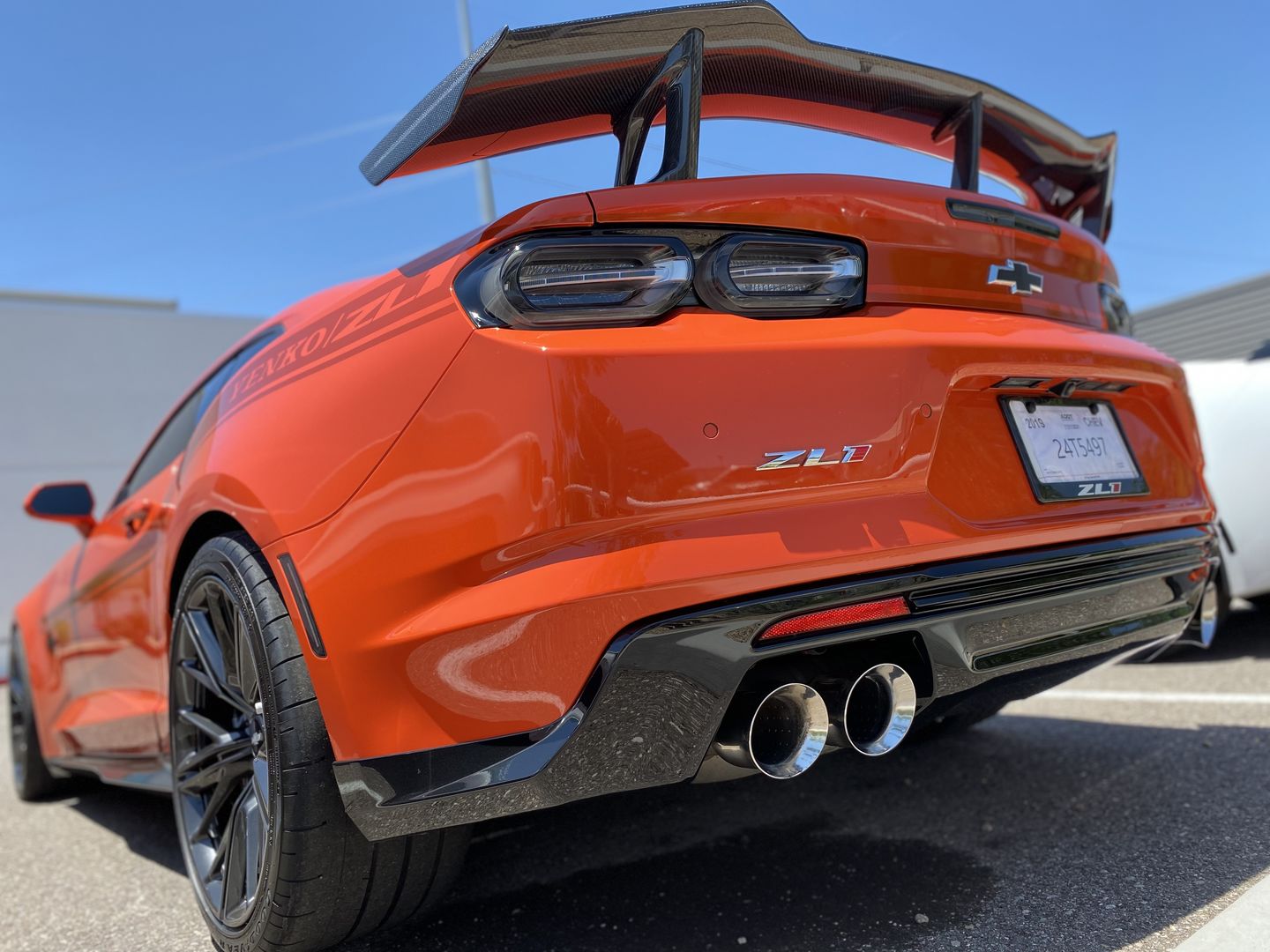 Customer photo review of 2016-2020 Chevy Camaro ZL1 1LE Full Carbon Fiber 1pc Rear Spoiler