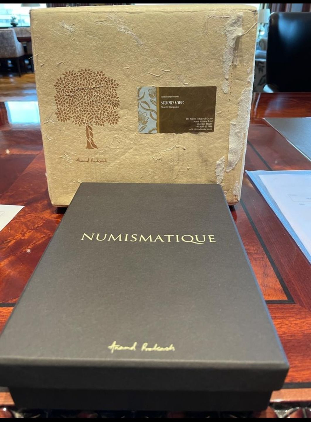 Customer photo review of Numismatique Box - Black