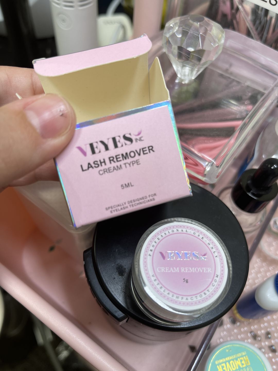 Customer photo review of Eyelash Cream Remover