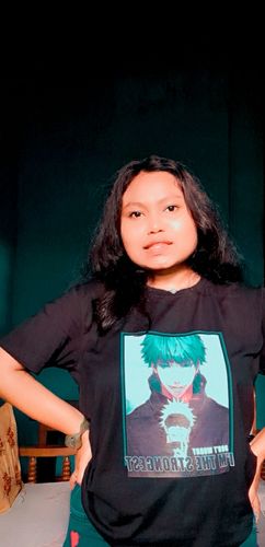 Customer photo review of "Don't worry I'm the Strongest"- Satoru Gojo T-shirt