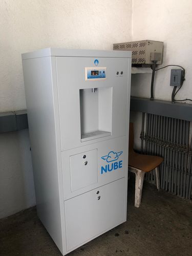 Customer photo review of NUBE SS150: Industrial Atmospheric Water Generator 39 gal./day (220V.)