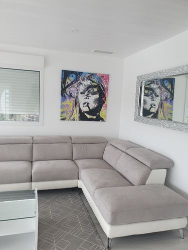 Customer photo review of Tableau Bardot Street Fluo