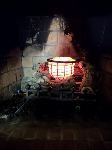 Customer photo review of Basket Salt Lamp With Salt Chunks