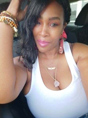 Customer photo review of Raw Amethyst/Rose Quartz Necklace