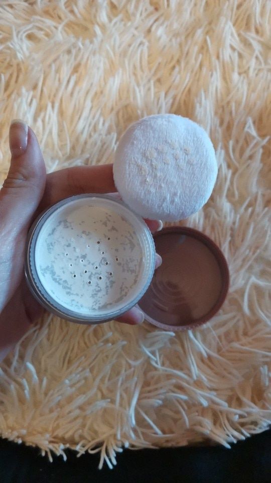 Customer photo review of O.TWO.O LOOSE POWDER