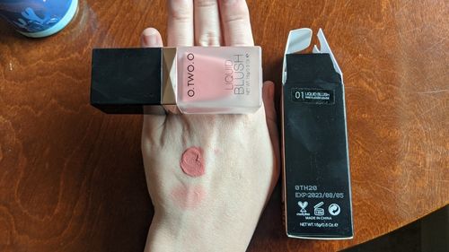 Customer photo review of O.TWO.O LIQUID BLUSH