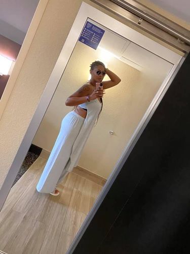 Customer photo review of Solid Cami & Pants Set
