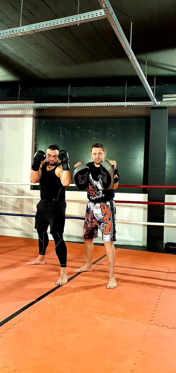 Customer photo review of Manusi Box Knockout Fighter 2.0